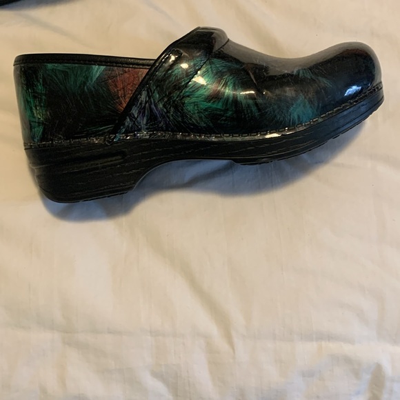 DANSKO PROFESSIONAL CLOGS SIZE:39 COLOR:BLACK, purple, GREEN GOOD CONDITION - Picture 3 of 12